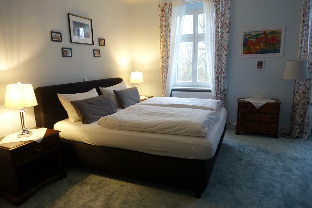 Pension Graefliche Villa Reitwein Extérieur photo